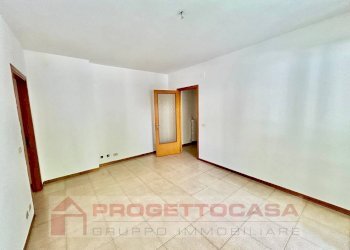 Foto 11 - Quadrilocale Via Arturo Toscanini, Grottammare - foto 10