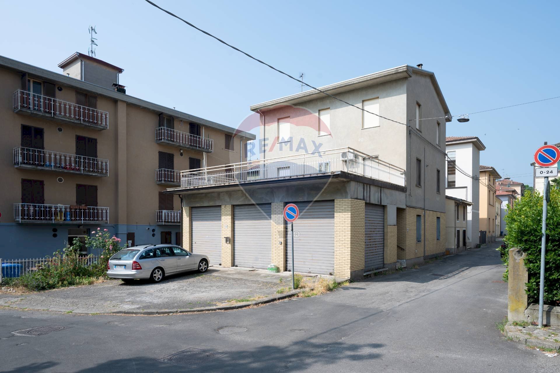ESTERNO EDIFICIO - Independent house VIA ANTELAMI
 
36, Salsomaggiore Terme - photo 2