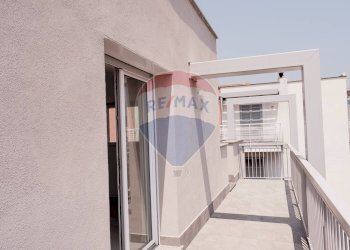 Balcone - Trilocale GENERALE ARDOINO
 
205, Diano Marina - foto 9