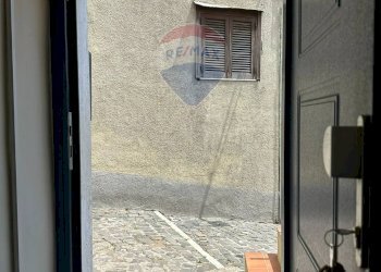 Dettagli - Casa indipendente Via Coste
 
6, Cerro al Volturno - foto 14