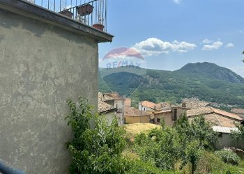 Vista delle montagne - Casa indipendente Via Coste
 
6, Cerro al Volturno - foto 19