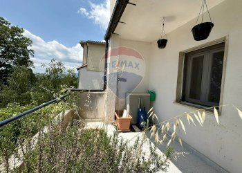 Balcone - Casa indipendente Via Coste
 
6, Cerro al Volturno - foto 22