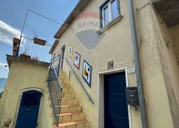 Casa all\'aperto - Casa indipendente Via Coste
 
6, Cerro al Volturno - foto 29