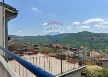 Balcone - Casa indipendente Via Coste
 
6, Cerro al Volturno - foto 44