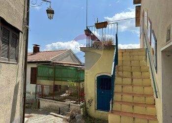 Casa all\'aperto - Casa indipendente Via Coste
 
6, Cerro al Volturno - foto 93