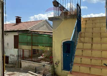 Casa all\'aperto - Casa indipendente Via Coste
 
6, Cerro al Volturno - foto 94