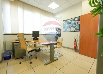 Ufficio - Ufficio VIALE LOMBARDIA
 
218, Brugherio - foto 11