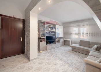 Soggiorno - Three-room apartment Via Giovanni XXIII
 
1, Landriano - photo 3