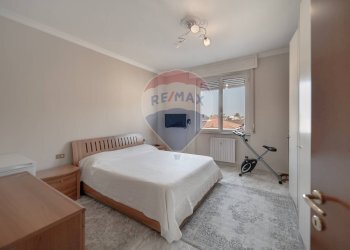 Camera / camera da letto - Three-room apartment Via Giovanni XXIII
 
1, Landriano - photo 21
