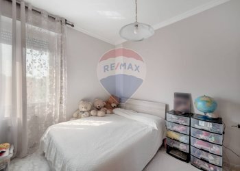 Camera / camera da letto - Three-room apartment Via Giovanni XXIII
 
1, Landriano - photo 33