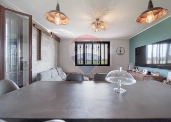 Sala da pranzo - Three-room apartment Via Milano
 
41, Landriano - photo 7