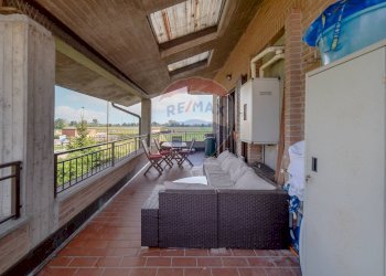 Terrazza - Three-room apartment Via Milano
 
41, Landriano - photo 12