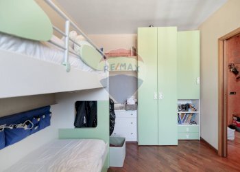 Camera / camera da letto - Three-room apartment Via Milano
 
41, Landriano - photo 23