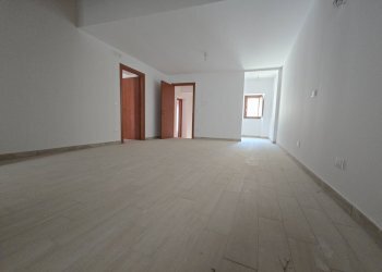 Foto 8 - Independent house Piazza Vittorio Emanuele
 
12, Barete - photo 8