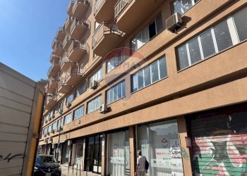 Edificio all\'aperto - Office Via Malaspina
 
27, Palermo - photo 2