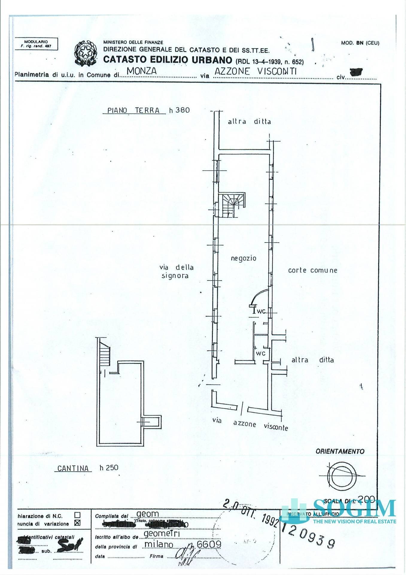 Foto 41 - Shop via Azzone Visconti
 
37, Monza - floor plans 1