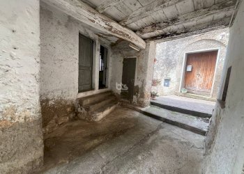 Foto 6 - Rustico via santa maria
 
1, Adrara San Rocco - foto 6