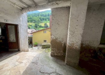 Foto 12 - Rustico via santa maria
 
1, Adrara San Rocco - foto 12