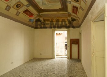 Stanza vuota - Trilocale Via Sant'Agrippina
 
42, Enna - foto 25