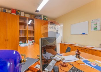 Camera / camera da letto - Ufficio Via Filippo Turati
 
11, Bari - foto 15