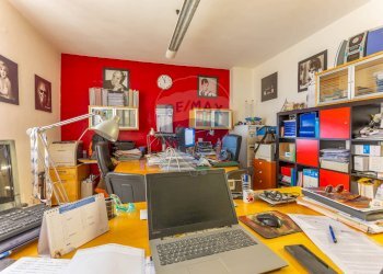 Soggiorno - Ufficio Via Filippo Turati
 
11, Bari - foto 22