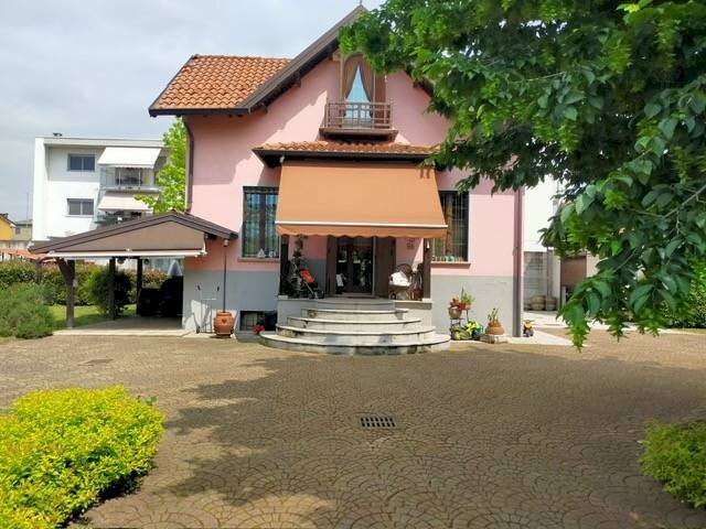 Foto 1 - Villa Corso Giovanni XXIII, Vigevano - foto 1