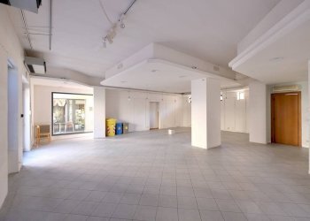 Foto 3 - Shop Maniago - photo 3