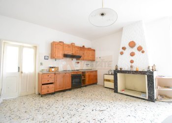 Foto 17 - Casa indipendente via Efisio Contini
 
24, Siligo - foto 17