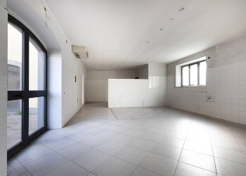 Foto 9 - Locale Commerciale Via del lavoro, Vetralla - foto 9