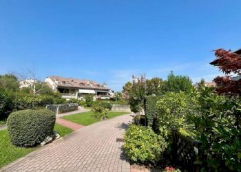 Giardino - Bilocale via Giulio Cesare, Desenzano del Garda - foto 40