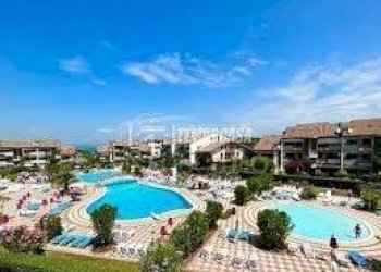 Piscina - Bilocale via Giulio Cesare, Desenzano del Garda - foto 42