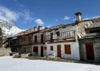 Facciata - Independent house Frazione Chianale, 155, Pontechianale - photo 3