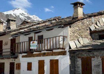 Facciata - Independent house Frazione Chianale, 155, Pontechianale - photo 8