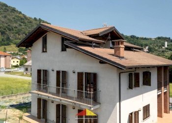 Facciata - Villa via Italia 61, Revello - foto 6