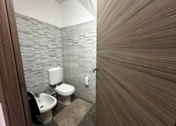 Bagno - Casa indipendente via Vittorio Veneto, 13, Caronno Varesino - foto 8