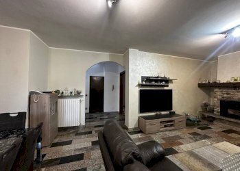 Salone - Casa indipendente via Vittorio Veneto, 13, Caronno Varesino - foto 15