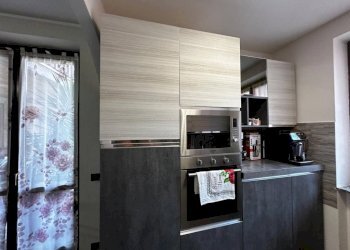 Cucina - Casa indipendente via Vittorio Veneto, 13, Caronno Varesino - foto 22