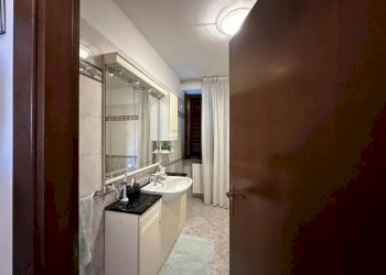 Bagno - Casa indipendente via Vittorio Veneto, 13, Caronno Varesino - foto 45