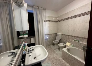 Bagno - Casa indipendente via Vittorio Veneto, 13, Caronno Varesino - foto 46