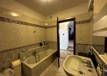 Bagno - Casa indipendente via Vittorio Veneto, 13, Caronno Varesino - foto 48