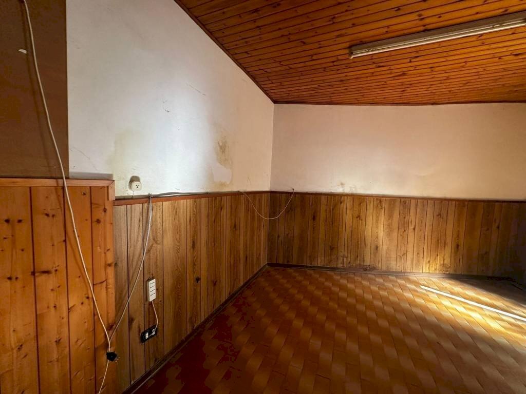 Stanza non arredata - Casa indipendente via Vittorio Veneto, 2, Caronno Varesino - foto 2