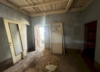 Ingresso - Casa indipendente via Vittorio Veneto, 2, Caronno Varesino - foto 18