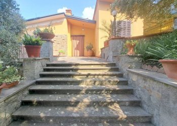 Scala - Villa via di San Miniato, Signa - foto 1