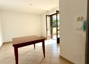 Salone - Quadrilocale via Giacomo Piscina, 45, Carmagnola - foto 19