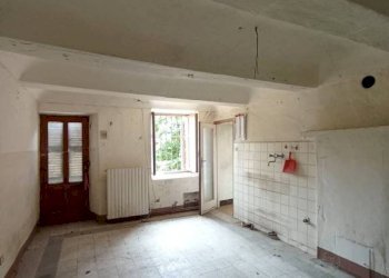 Dettagli - Rustico Frazione Casabianca, 49, Asti - foto 11