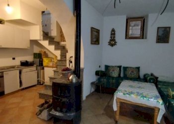 Salone - Quadrilocale vicolo Somisso, Laveno-Mombello - foto 4