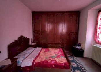 Camera da letto - Quadrilocale vicolo Somisso, Laveno-Mombello - foto 35