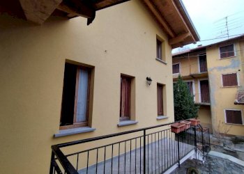 Facciata - Quadrilocale vicolo Somisso, Laveno-Mombello - foto 43