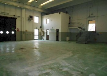 DSCN0681 - Locale Commerciale strada piemonte, 29, Bricherasio - foto 5