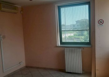 20250620_142926 - Locale Commerciale strada piemonte, 29, Bricherasio - foto 8